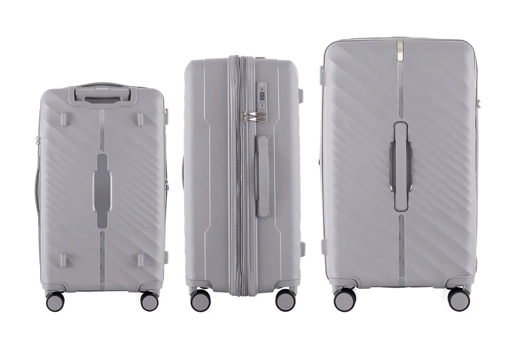 IZOD Gail Polycarbonate Hard shell Expandable Lightweight 360 Dual Spinning Wheels Combo Lock 29", 26", 20" 3 Piece Luggage Set