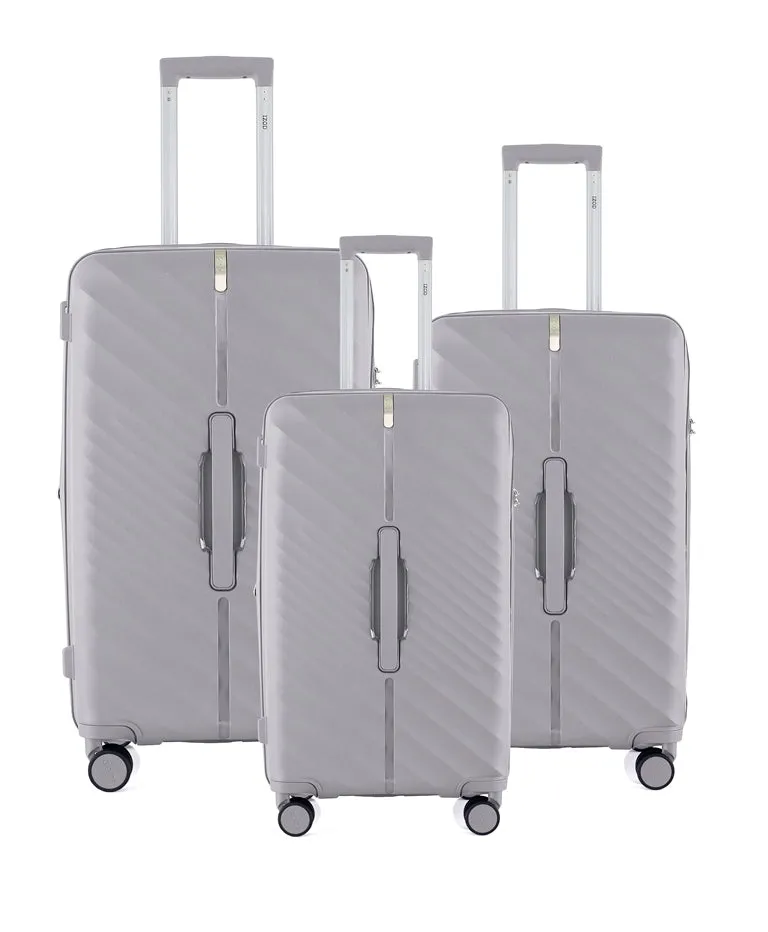 IZOD Gail Polycarbonate Hard shell Expandable Lightweight 360 Dual Spinning Wheels Combo Lock 29", 26", 20" 3 Piece Luggage Set