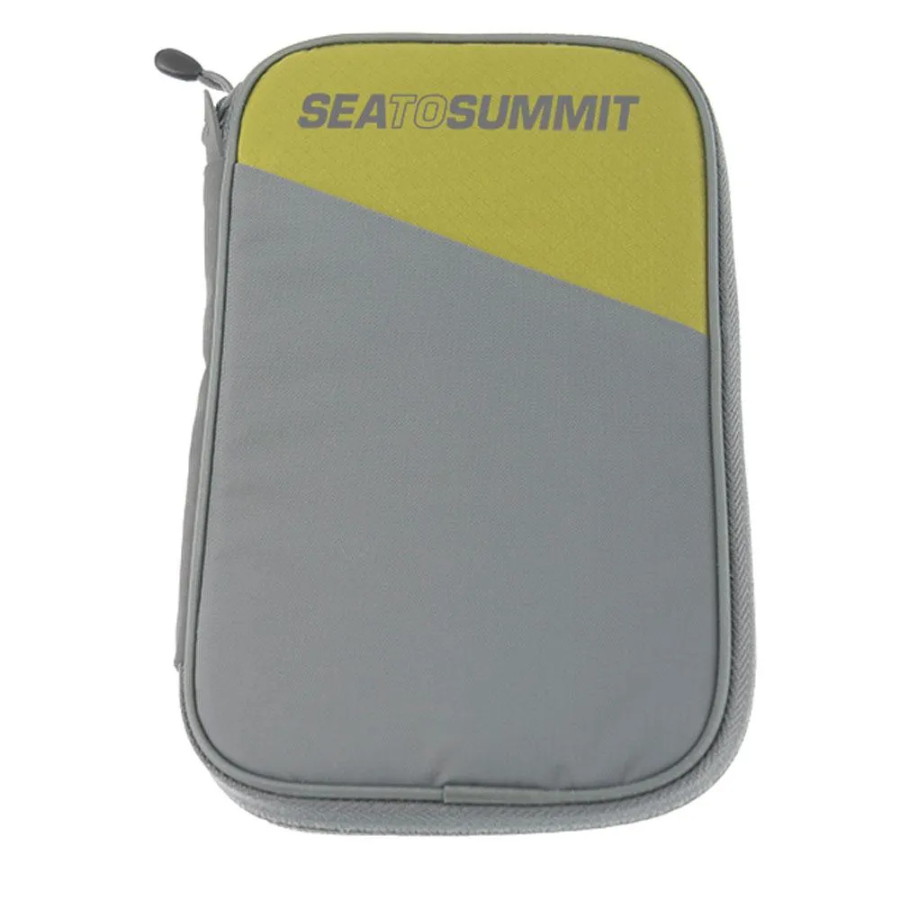 Travelling Light Travel Wallet RFID-Medium