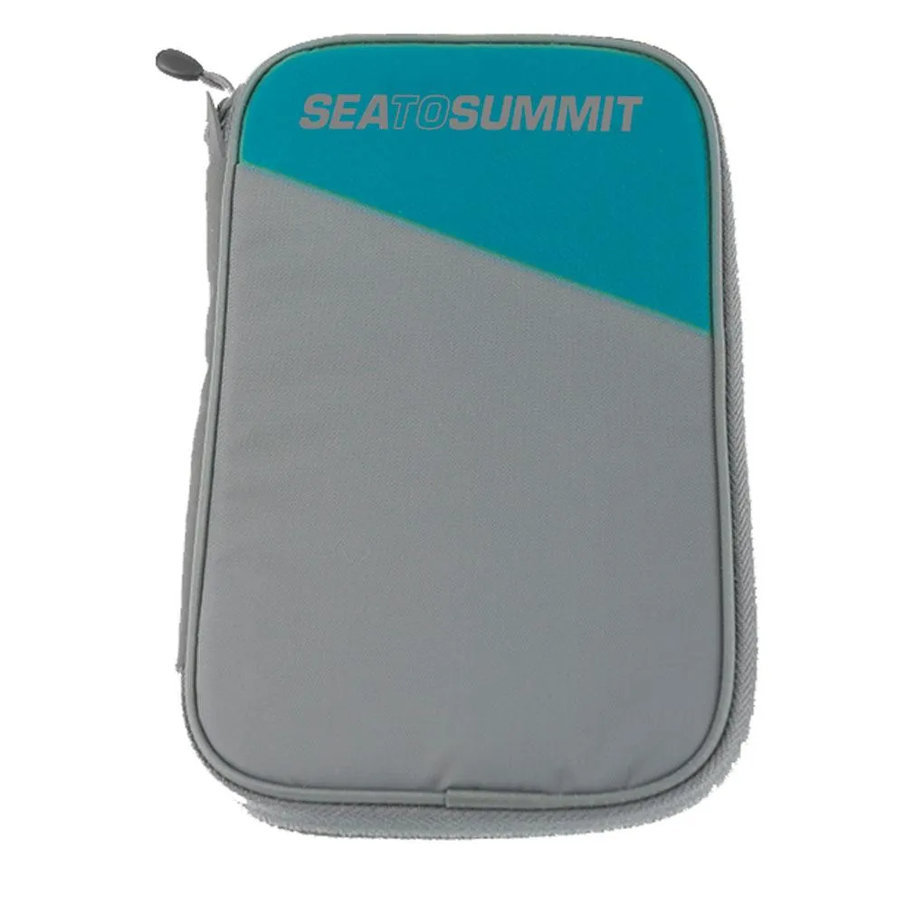 Travelling Light Travel Wallet RFID-Medium