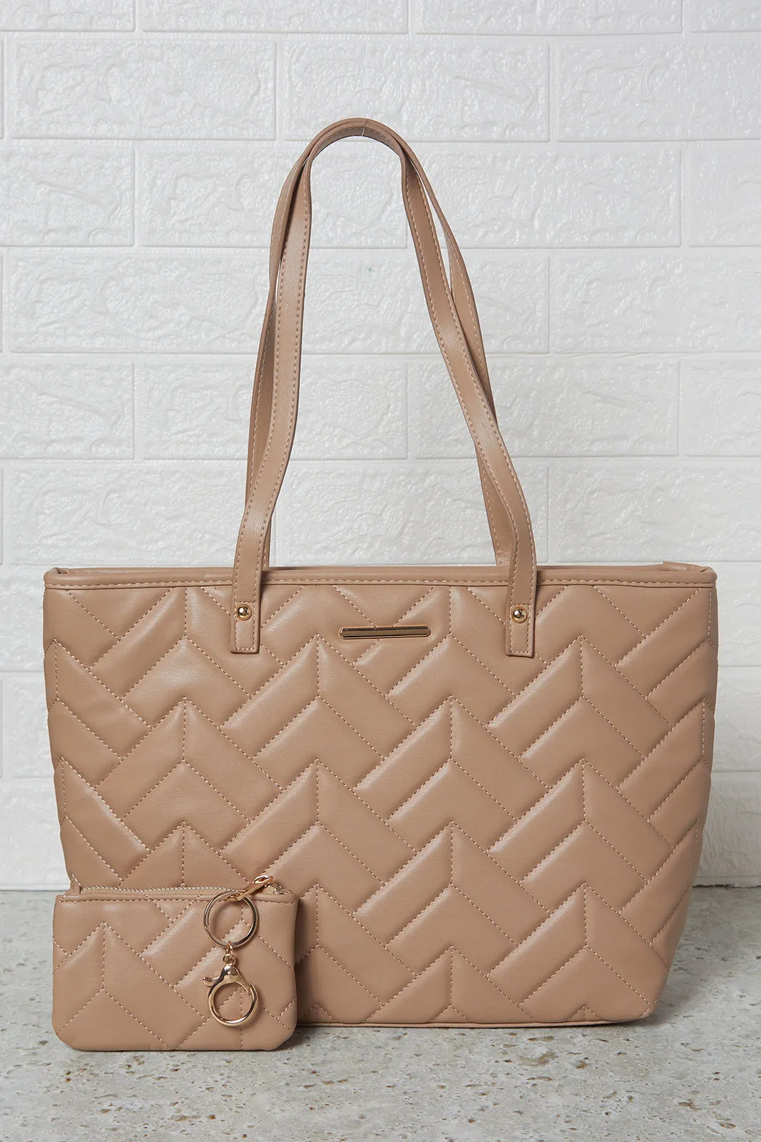 Women Beige Quilted Tote Bag With Small Coin Pouch